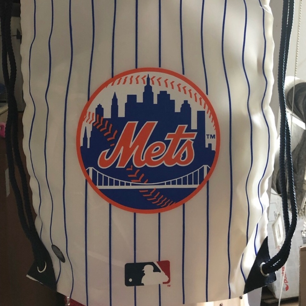 NEW Jeter Merchandise Back-sack - Picture 4 of 6